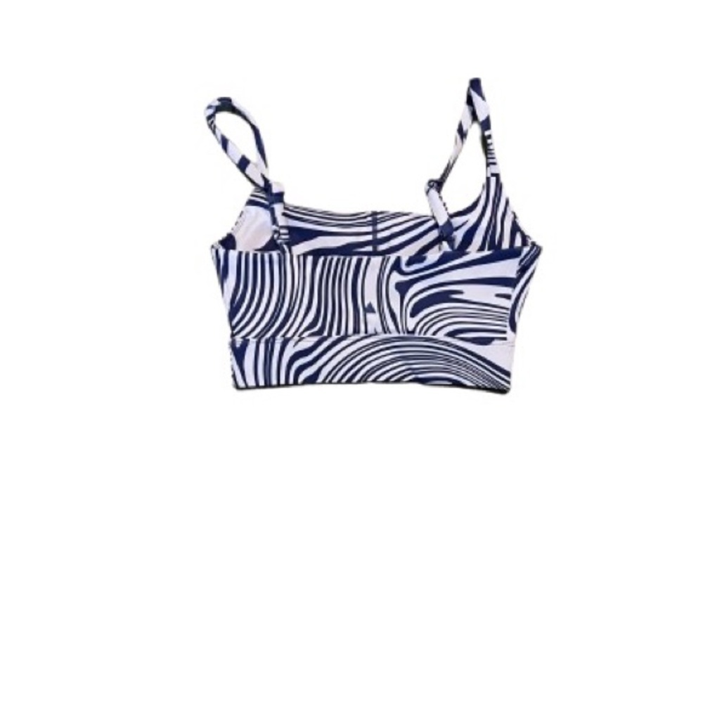 Vitality Cosmopolitan purple Supportive sports Bra with Adjustable Straps - Picture 2 of 5